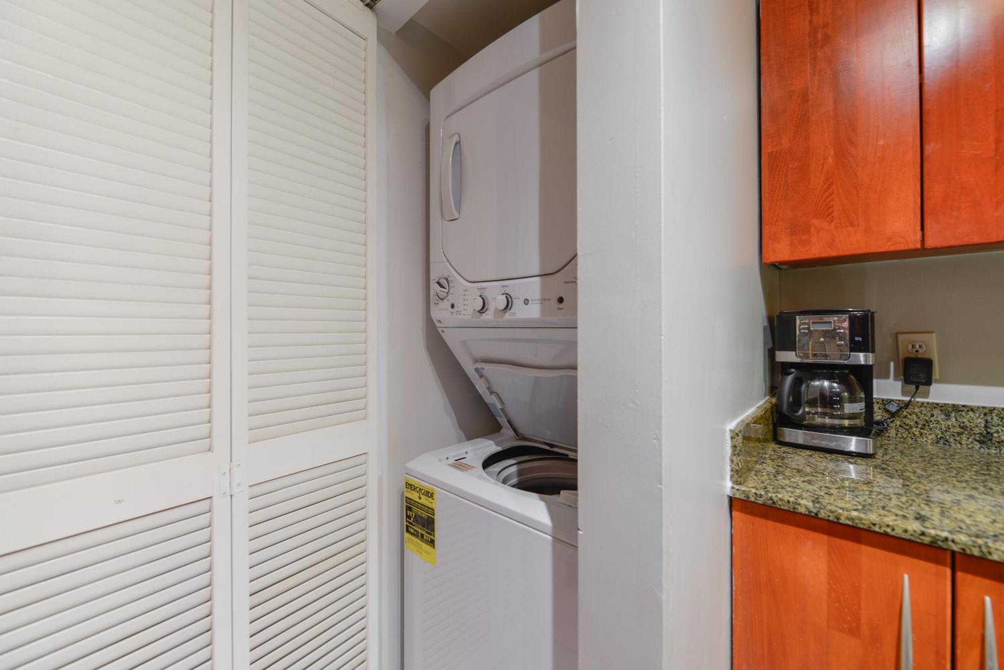 Amazing 3 Bedroom Condo At Brickell With Pool Miami Zewnętrze zdjęcie